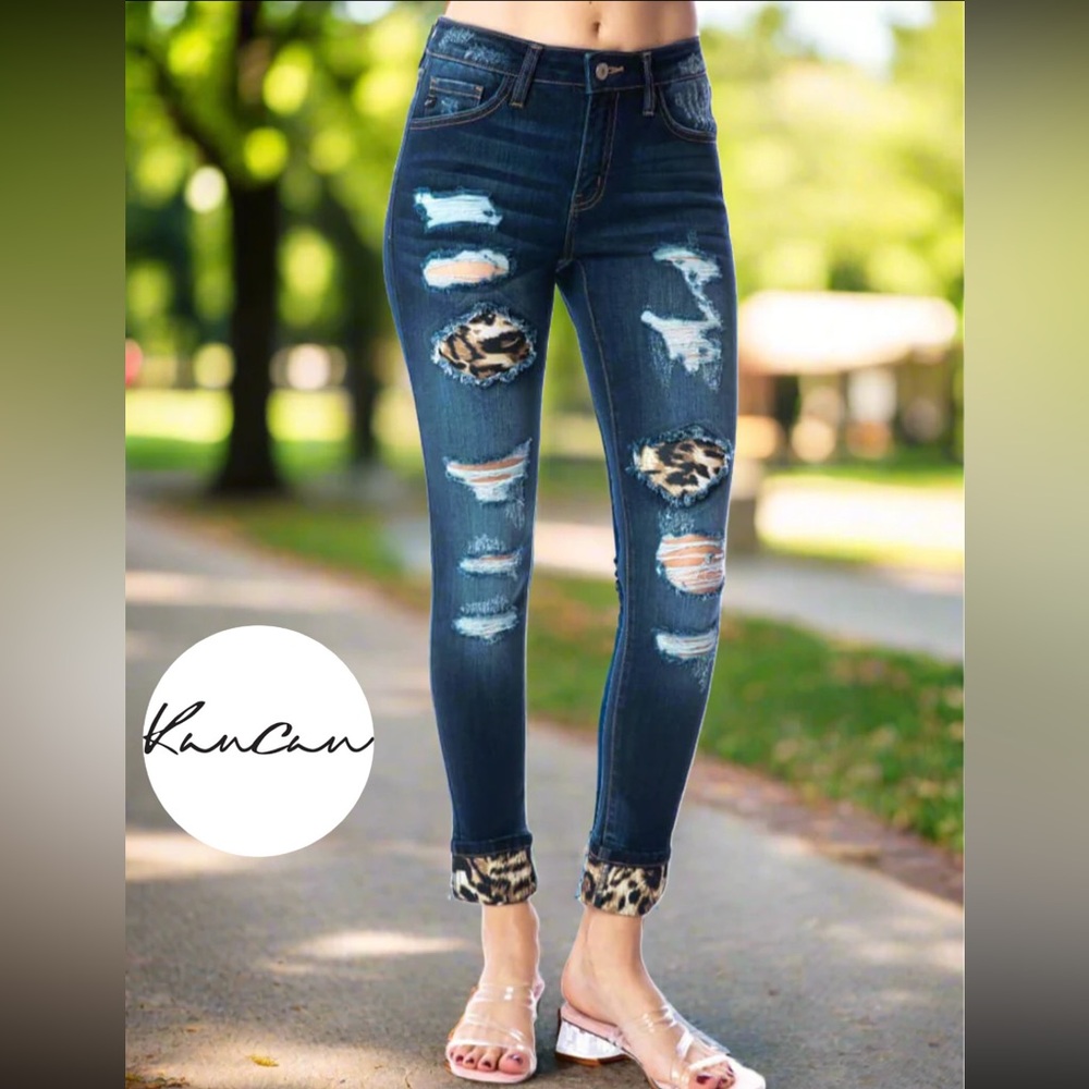 WOMENS-KANCAN MID RISE DISTRESSED LEOPARD PRINT ACCENT  SKINNY JEANS size 0/23